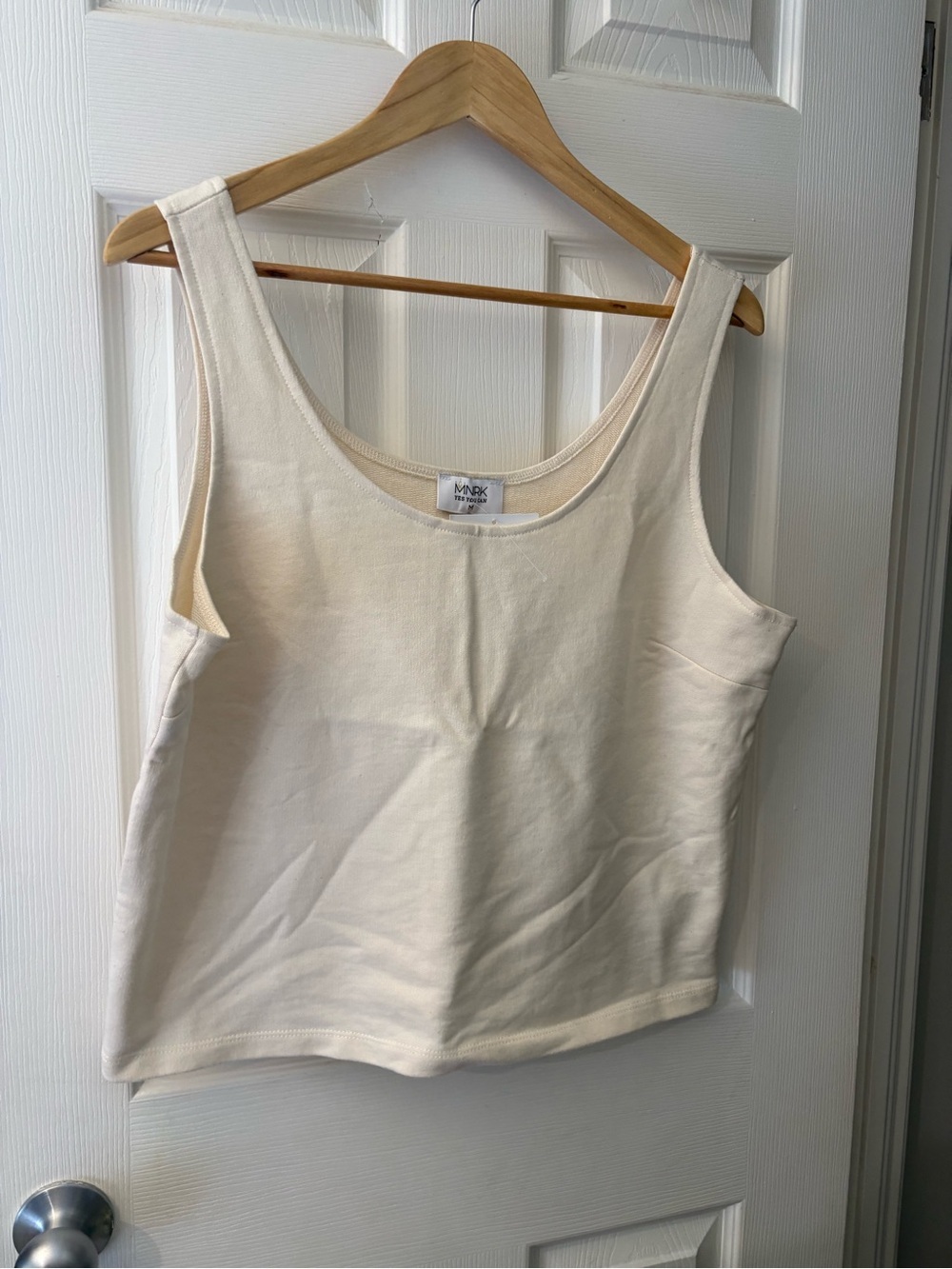 MNRK NWT off white ivory 100% cotton tank soft size Medium